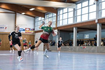 Bild 129 - wBJ HSG Kremperheide/Muensterdorf - HSG Joerl-Doppeleiche Vioel : Ergebnis: 34:23